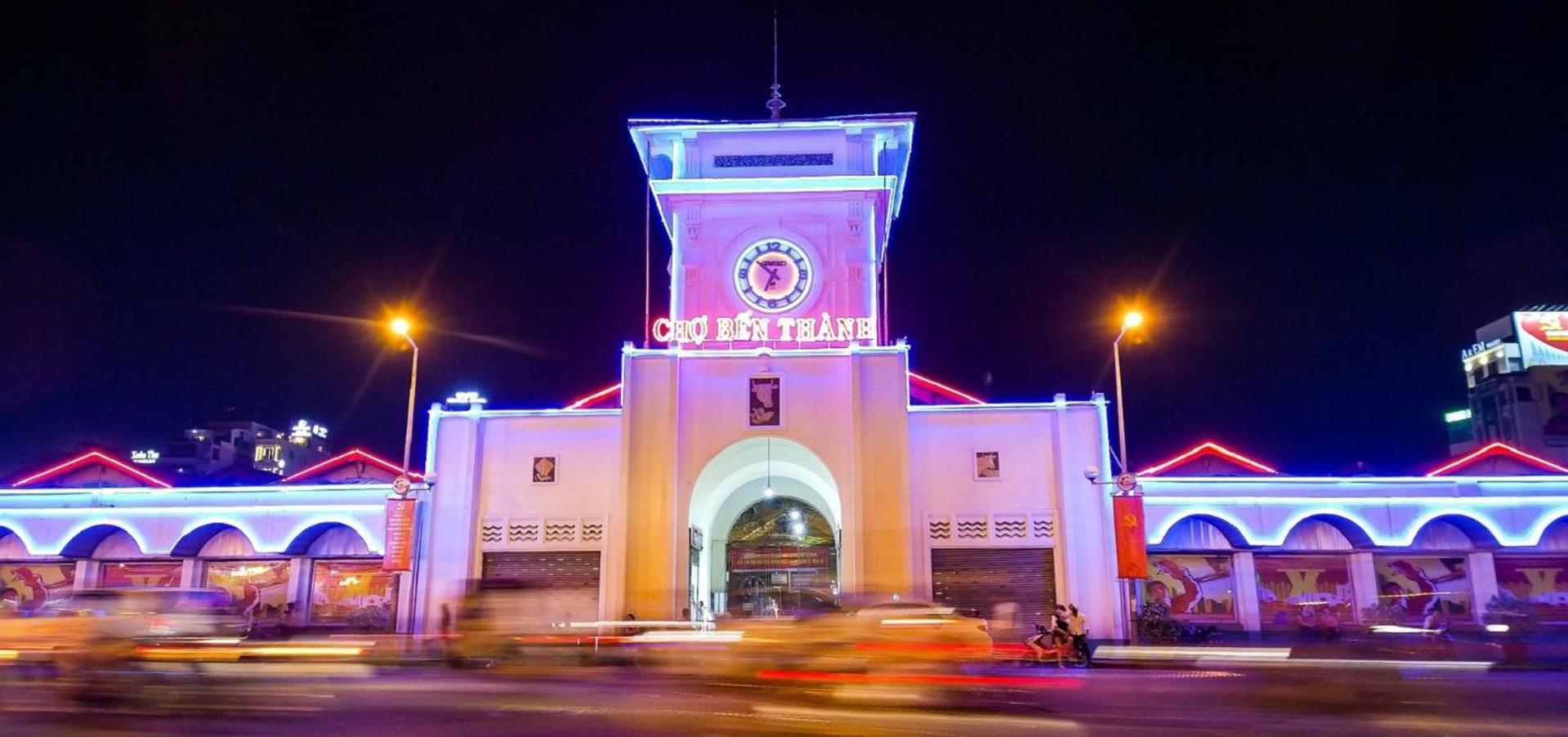 Khách sạn Hoang Luxury Dist 1