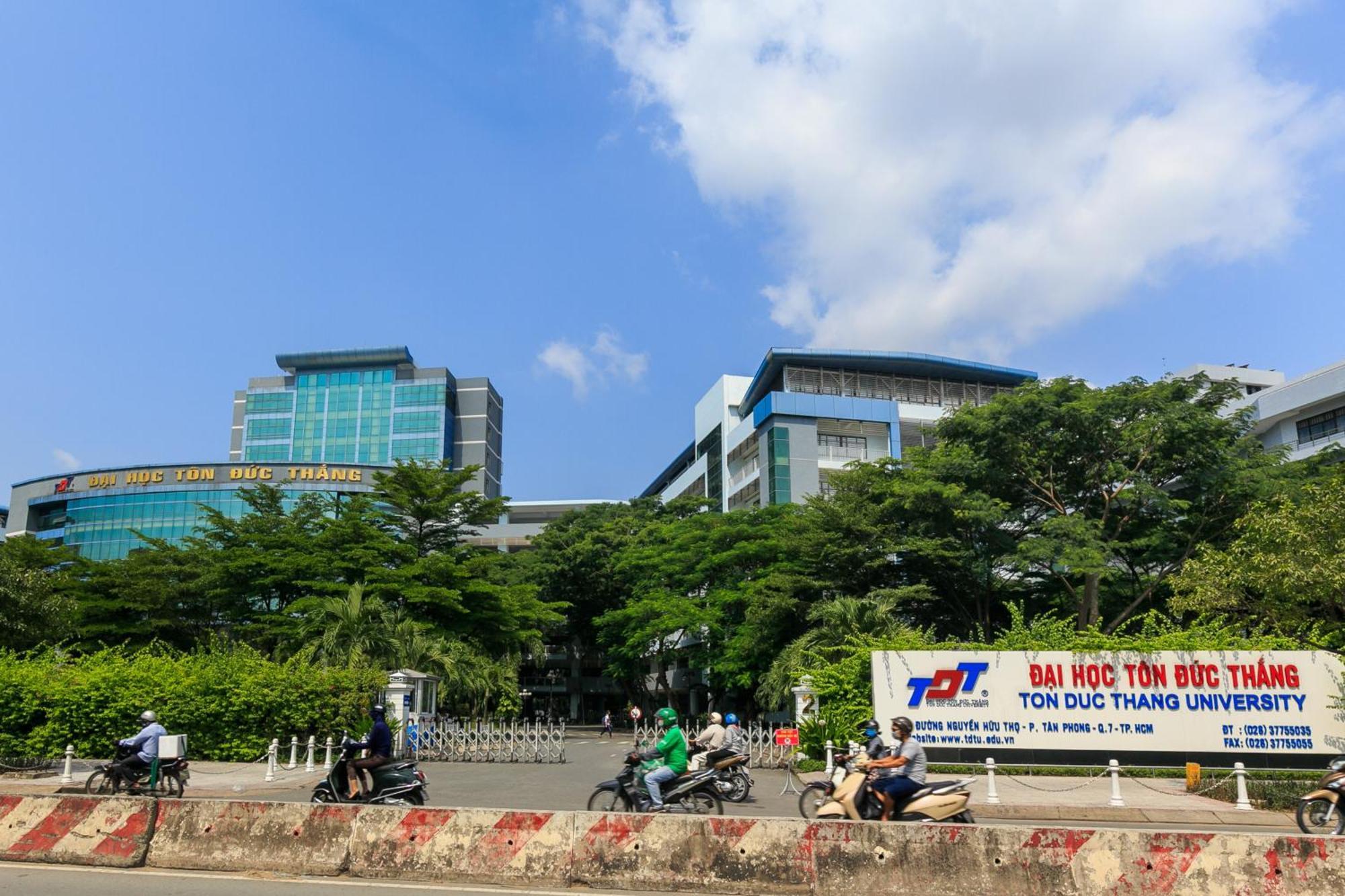 Khách sạn Hoang Luxury Dist 1 TP. Hồ Chí Minh